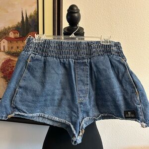 Urban Outfitters BDG Pull-On Denim Boxer Short Size Lg High Rise Elastic Waist